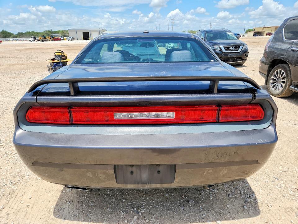 2014 Dodge Challenger VIN 2C3CDYBT8EH302263 COPART salvage auction — WATER/FLOOD, Tx - Salvage Title-Flood Damage, sold $1,250 on 2026-07-02 (photo 6)