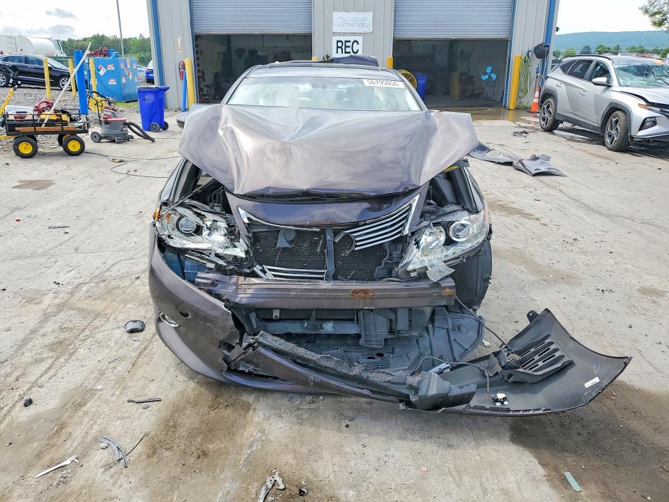 2014 Lexus VIN JTHBK1GG5E2086704 COPART salvage auction — REAR END, Pa - Certificate Of Salvage, sold $975 on 2026-07-15 (photo 5)
