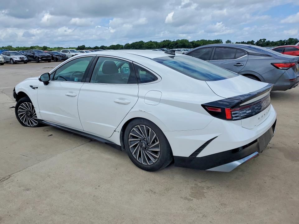 2024 Hyundai Sonata hybrid VIN KMHL34JJ7RA089863 COPART salvage auction — FRONT END, TX - CERTIFICATE OF TITLE, sold $10,000 on 2026-07-23 (photo 2)