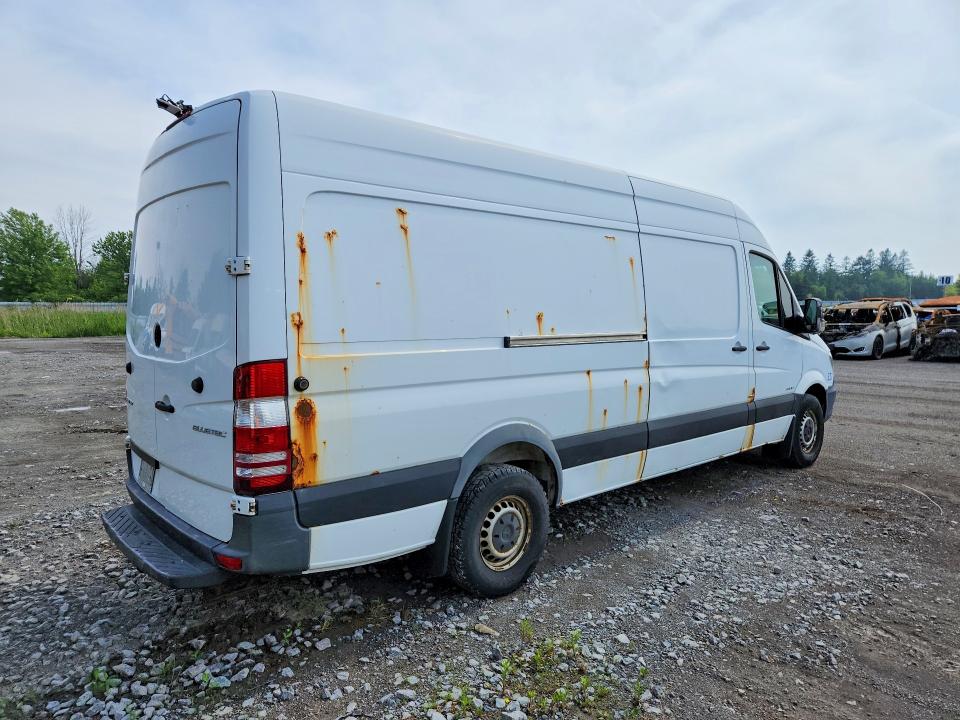 2015 Mercedes-benz Sprinter VIN WD3BE8DC5FP163184 COPART salvage auction — FRONT END, On - Permit No Brand - Unfit, sold $350 on 2026-07-28 (photo 3)