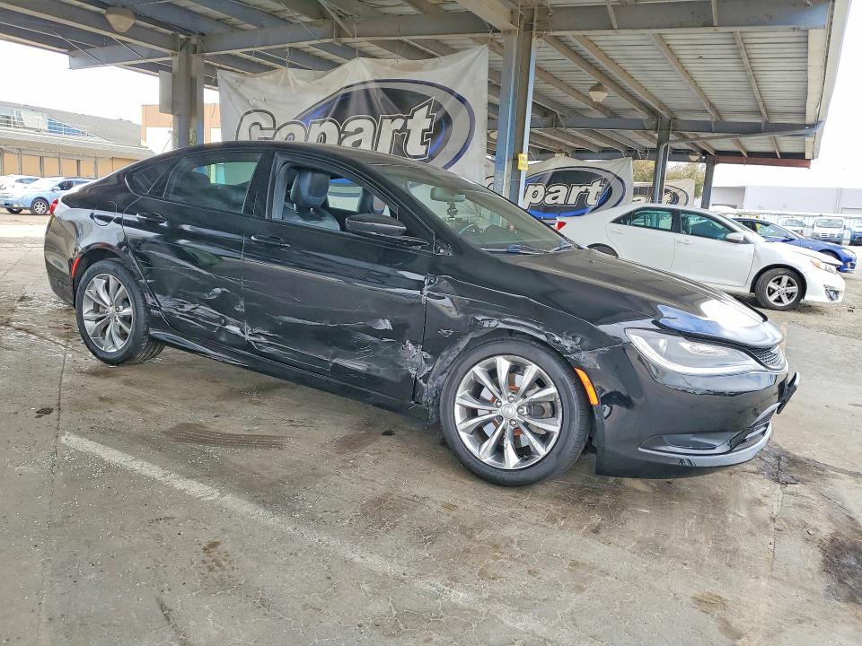 2015 Chrysler 200 VIN 1C3CCCBG0FN627491 COPART salvage auction — FRONT END, Ca - Salvage Certificate, sold $725 on 2026-07-02 (photo 4)