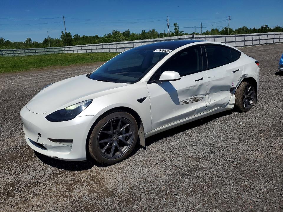 2023 Tesla Model 3 VIN 5YJ3E1EA3PF493108 COPART salvage auction — SIDE, ON - PERMIT NO BRAND - UNFIT, sold $2,950 on 2026-07-23 (photo 1)