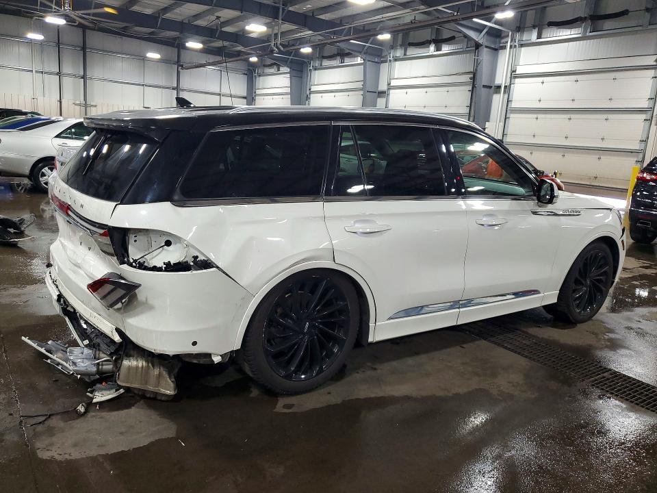 2022 Lincoln Aviator VIN 5LM5J7XC7NGL02792 COPART salvage auction — REAR END, MN - CERT OF TITLE-SALVAGE, sold $7,000 on 2026-07-28 (photo 3)