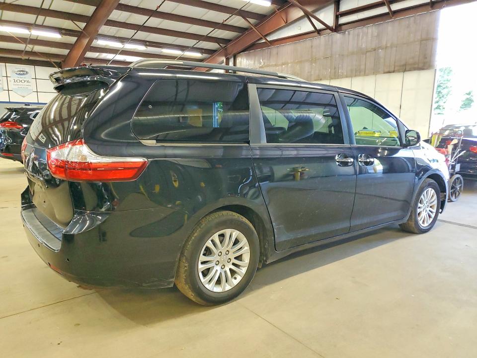 2017 Toyota Sienna VIN 5TDYZ3DC1HS823723 COPART salvage auction — REAR END, Ny - Certificate Of Title, sold $6,900 on 2026-07-27 (photo 3)