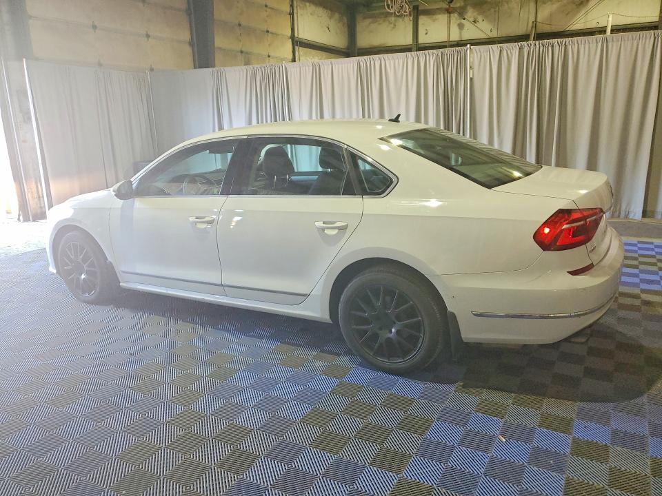 2017 Volkswagen Passat VIN 1VWAT7A32HC064190 COPART salvage auction — MINOR DENT/SCRATCHES, WA - VEHICLE CERT OF OWNERSHIP-TITL, sold $3,200 on 2026-08-01 (photo 2)