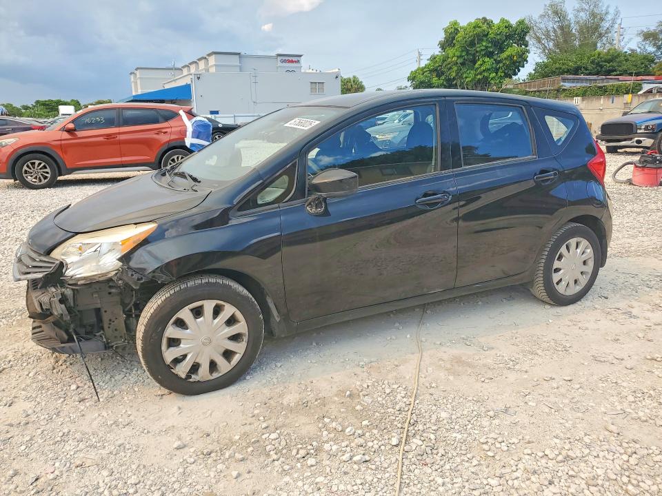 2015 Nissan Versa note VIN 3N1CE2CP1FL417306 COPART salvage auction — FRONT END, FL - CERT OF TITLE SLVG REBUILDABLE, sold $925 on 2026-07-10 (photo 1)