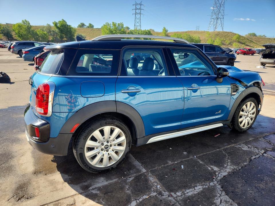 2017 Mini Cooper VIN WMZYV5C36H3B75549 COPART salvage auction — FRONT END, Co - Public - Salvage Title, sold $2,100 on 2026-08-10 (photo 3)