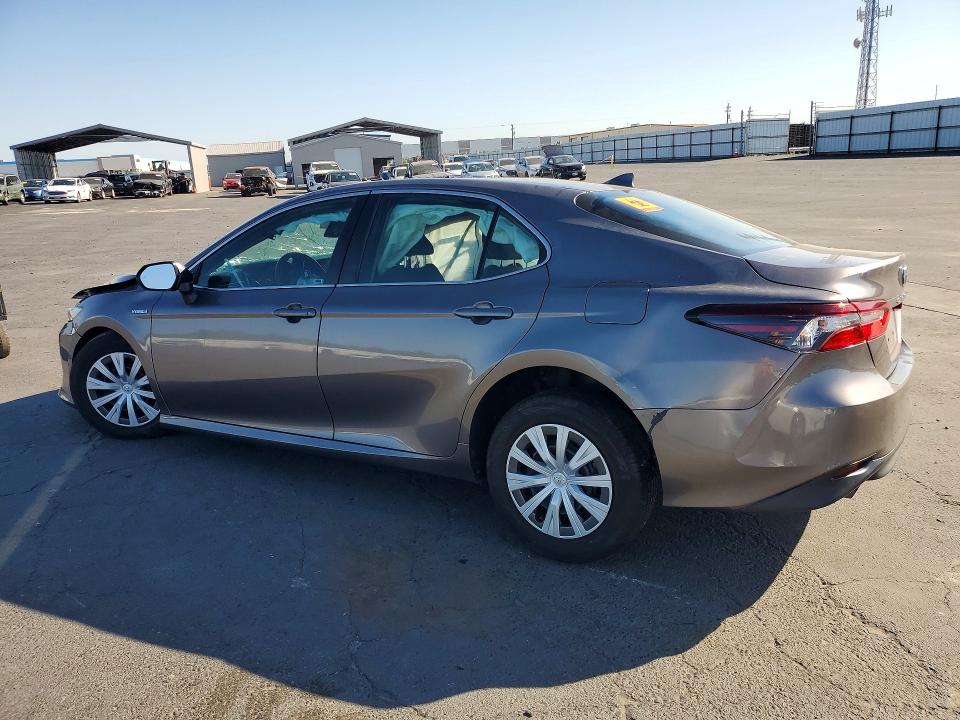 2021 Toyota Camry VIN 4T1C31AKXMU023015 COPART salvage auction — FRONT END, Ca - Salvage Certificate, sold $2,700 on 2026-07-02 (photo 2)