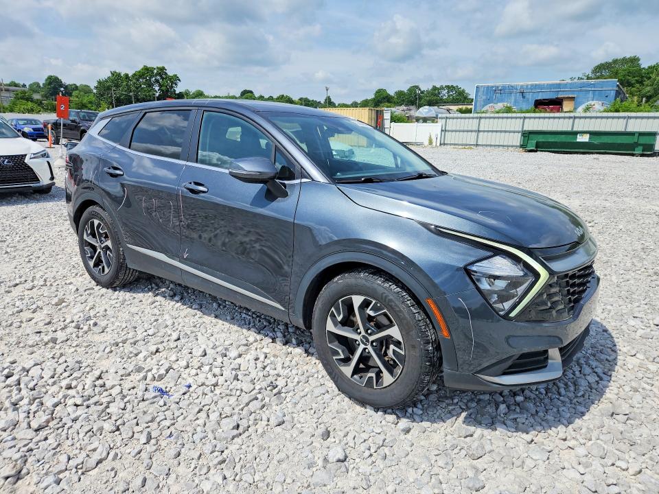 2023 Kia Sportage VIN 5XYK33AF5PG097463 COPART salvage auction — SIDE, Oh - Cert Of Title-Salvage, sold $6,300 on 2026-07-10 (photo 4)