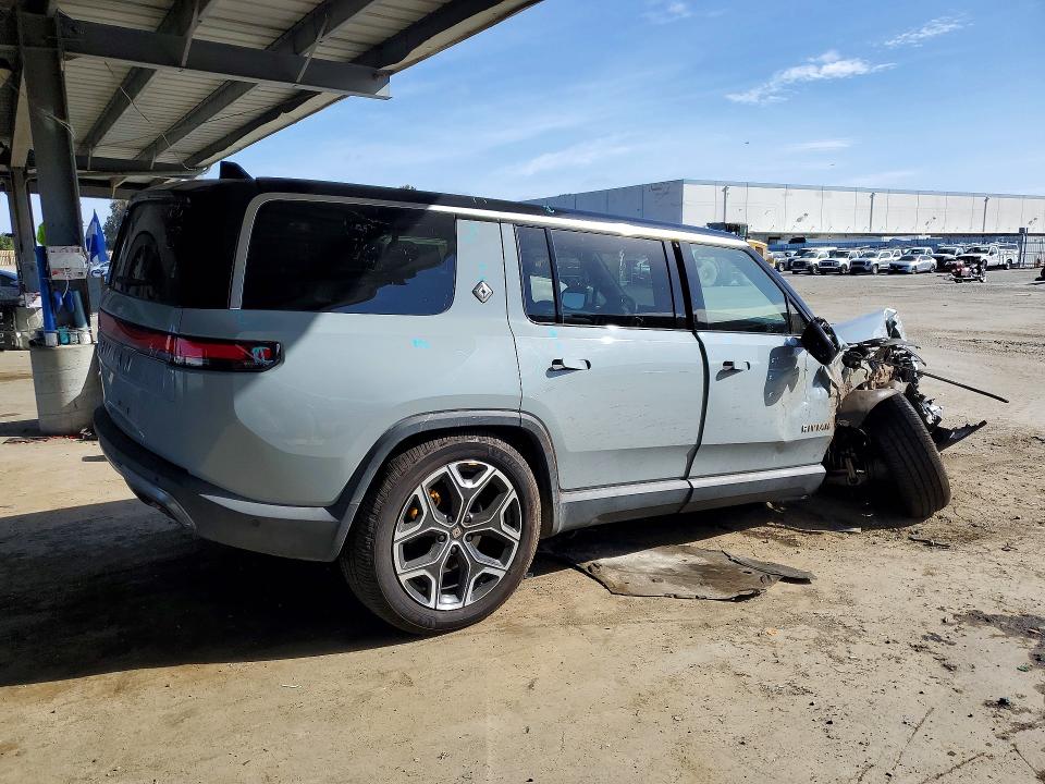 2023 Rivian R1s VIN 7PDSGABA2PN004010 COPART salvage auction — FRONT END, Ca - Salvage Certificate, sold $2,000 on 2026-07-21 (photo 3)