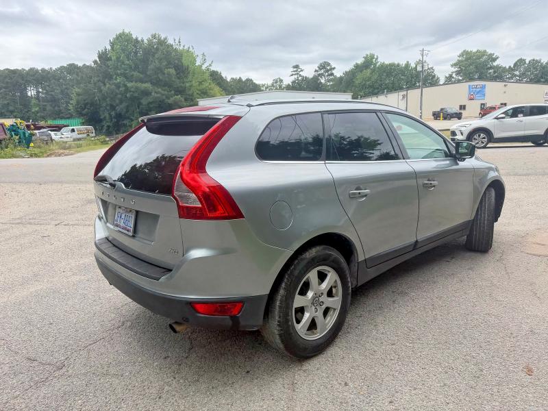 2012 Volvo Xc60 VIN YV4940DZ4C2317578 COPART salvage auction — NORMAL WEAR, Nc - Dealer Only Clean Title (P), sold $475 on 2026-07-09 (photo 4)