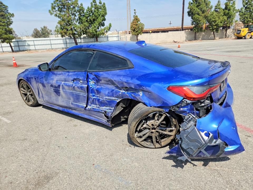 2023 BMW 4er VIN WBA53AP08PCM04226 COPART salvage auction — REAR END, Ca - Salvage Certificate, sold $10,900 on 2026-08-04 (photo 2)