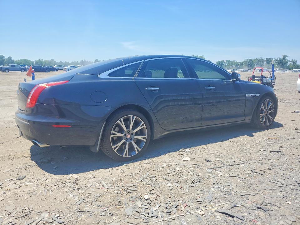 2012 Jaguar Xj VIN SAJWA2GE4CMV31141 COPART salvage auction — FRONT END, VA - CERT OF TITLE - SALVAGE, sold $1,700 on 2026-07-08 (photo 3)