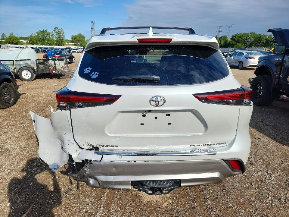 2025 Toyota Highlander VIN 5TDKDRBH2SS586611 COPART salvage auction — FRONT END, Il - Salvage Certificate, sold $30,500 on 2026-07-28 (photo 6)