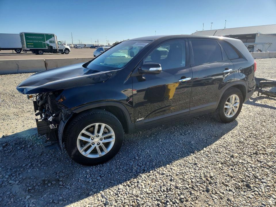 2015 Kia Sorento VIN 5XYKTCA67FG608069 COPART salvage auction — FRONT END, Co - Public - Salvage Title, sold $575 on 2026-07-16 (photo 1)