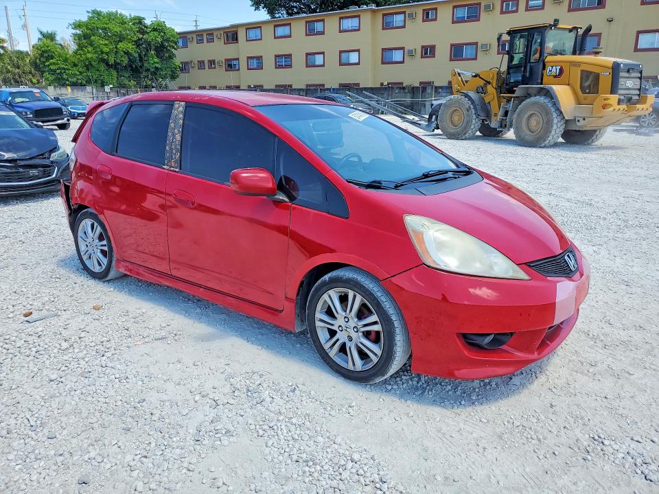 2009 Honda Fit VIN JHMGE88679S058453 COPART salvage auction — REAR END, Fl - Cert Of Title Slvg Rebuildable, sold $600 on 2026-07-10 (photo 4)