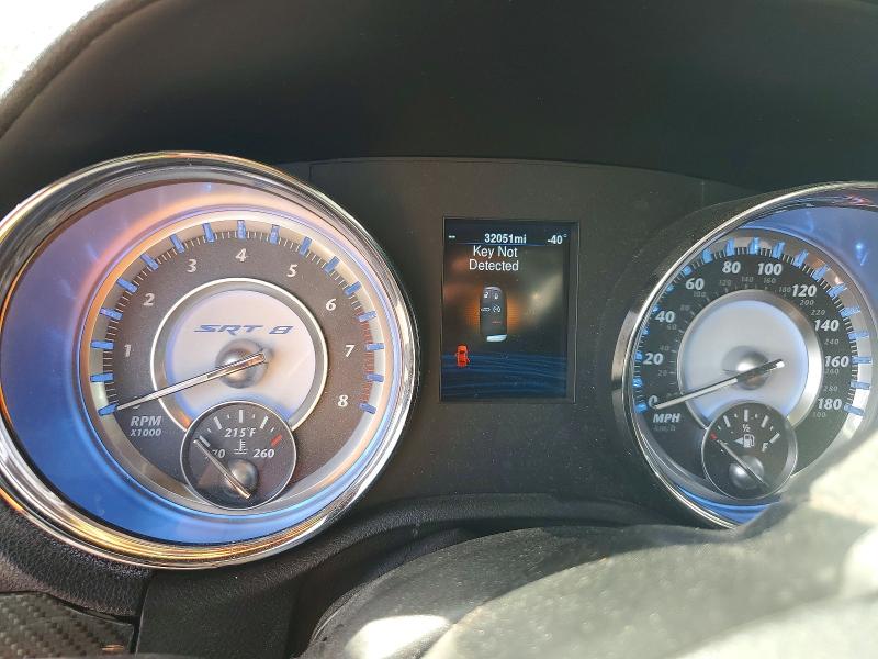 2014 Chrysler 300 VIN 2C3CCAFJ2EH331339 COPART salvage auction — VANDALISM, Tx - Salvage Vehicle Title, sold $16,200 on 2026-08-19 (photo 9)