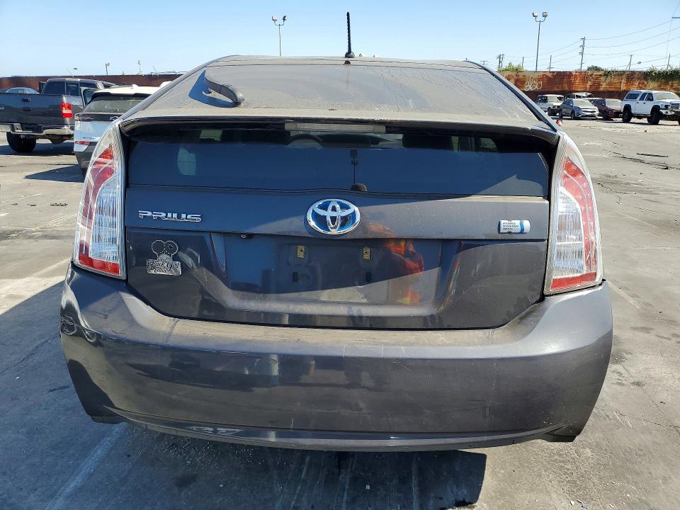 2015 Toyota Prius VIN JTDKN3DU6F0479929 COPART salvage auction — SIDE, Ca - Dis/Dlr/Exp Only Clean Title, sold $575 on 2026-07-06 (photo 6)