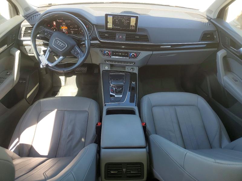 2020 Audi Q5 VIN WA1E2AFY7L2062596 COPART salvage auction — MINOR DENT/SCRATCHES, Ca - Dis/Dlr/Exp Only Clean Title, sold $8,900 on 2026-07-16 (photo 8)