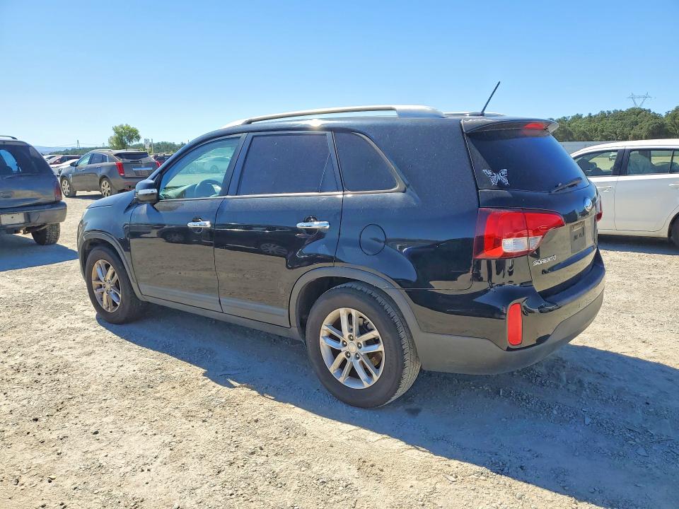 2014 Kia Sorento VIN 5XYKT4A60EG470279 COPART salvage auction — MECHANICAL, Ca - Dis/Dlr/Exp Only Clean Title, sold $375 on 2026-07-10 (photo 2)