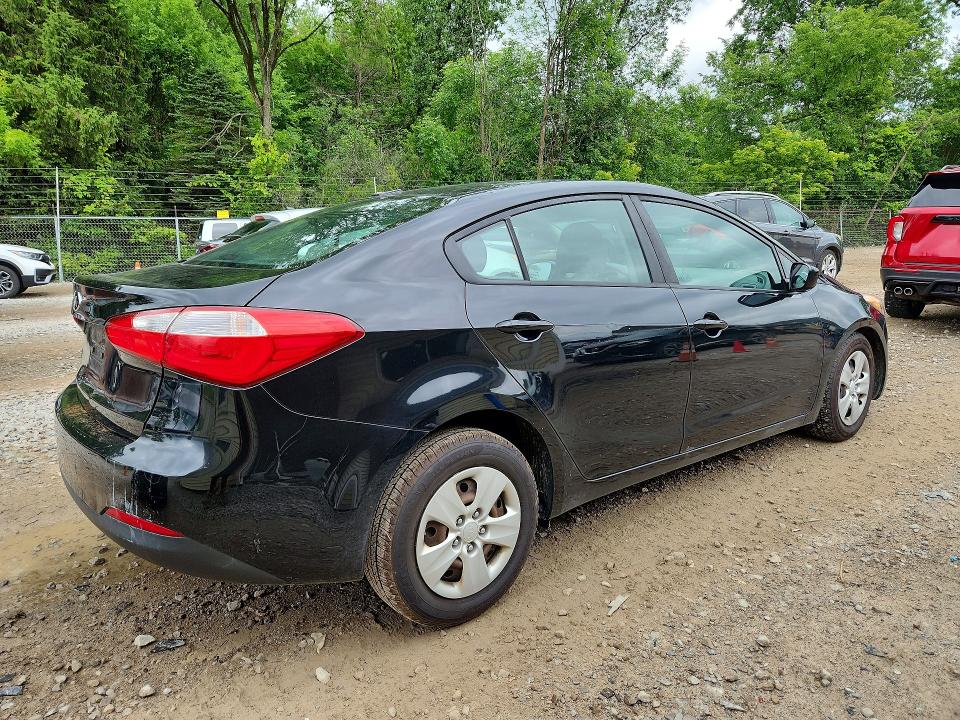 2016 Kia VIN KNAFK4A64G5533848 COPART salvage auction — HAIL, Oh - Cert Of Title-Rebuilt Salvage, sold $750 on 2026-07-22 (photo 3)