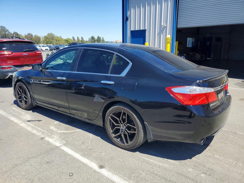 2015 Honda Accord VIN 1HGCR2F50FA239053 COPART salvage auction — FRONT END, Ca - Dlr/Dis/Exp Only Salvage Title, sold $2,300 on 2026-07-10 (photo 2)