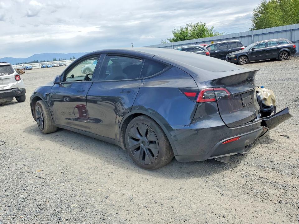 2024 Tesla Model y VIN 7SAYGAEE6RF102106 COPART salvage auction — REAR END, WA - BILL OF SALE, sold $8,000 on 2026-07-27 (photo 2)