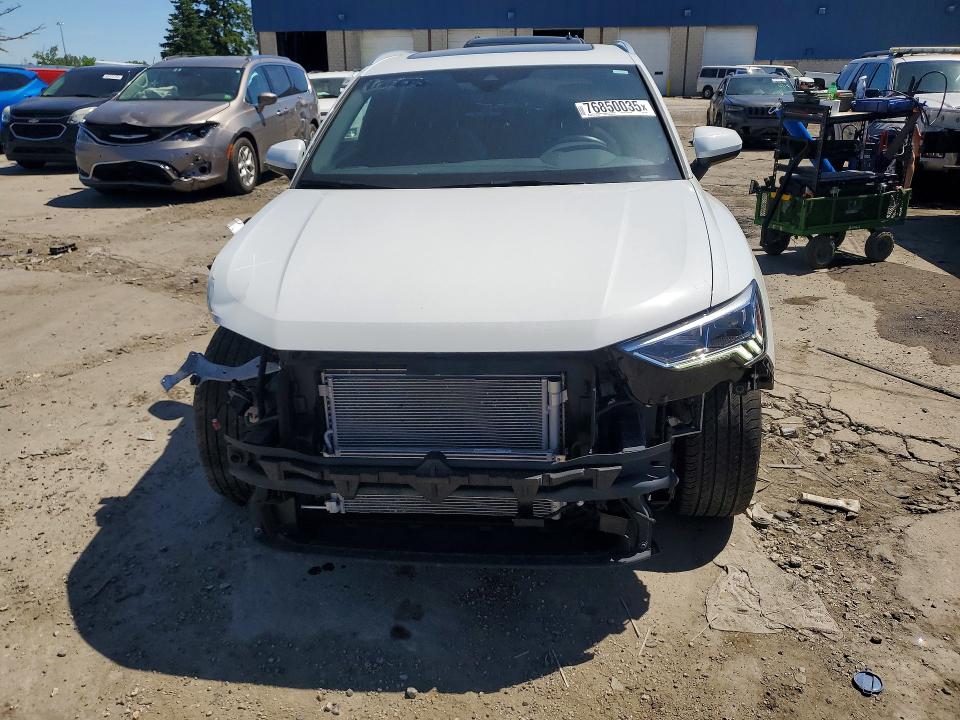 2023 Audi VIN WA1DECF39P1132694 COPART salvage auction — FRONT END, Mi - Certificate Of Title, sold $12,200 on 2026-07-10 (photo 5)
