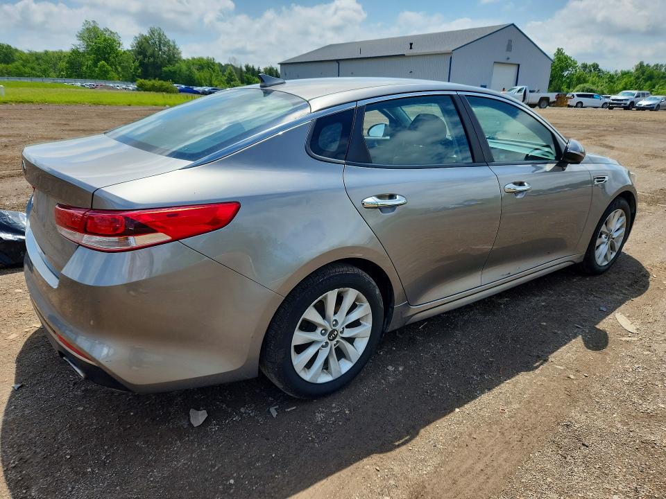 2017 Kia Optima VIN 5XXGT4L37HG133187 COPART salvage auction — SIDE, Oh - Cert Of Title-Salvage, sold $900 on 2026-07-09 (photo 3)