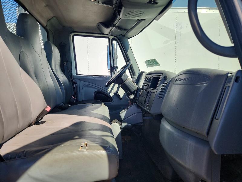2006 International 4000 series VIN 1HTMPAFMX6H204007 COPART salvage auction — MINOR DENT/SCRATCHES, Ca - Dis/Dlr/Exp Only Clean Title, sold $450 on 2026-07-31 (photo 5)