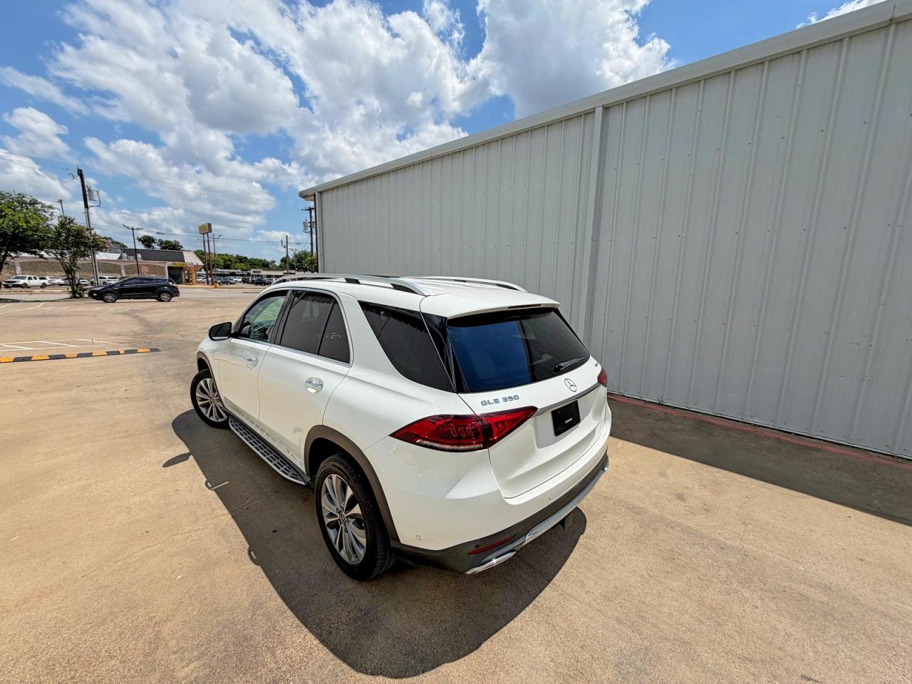 2020 Mercedes-Benz GLE-Class VIN 4JGFB4KE9LA071521 COPART salvage auction — Minor Dent/Scratches, TX - CERTIFICATE OF TITLE (P), sold $22,900 on 2026-07-03 (photo 3)