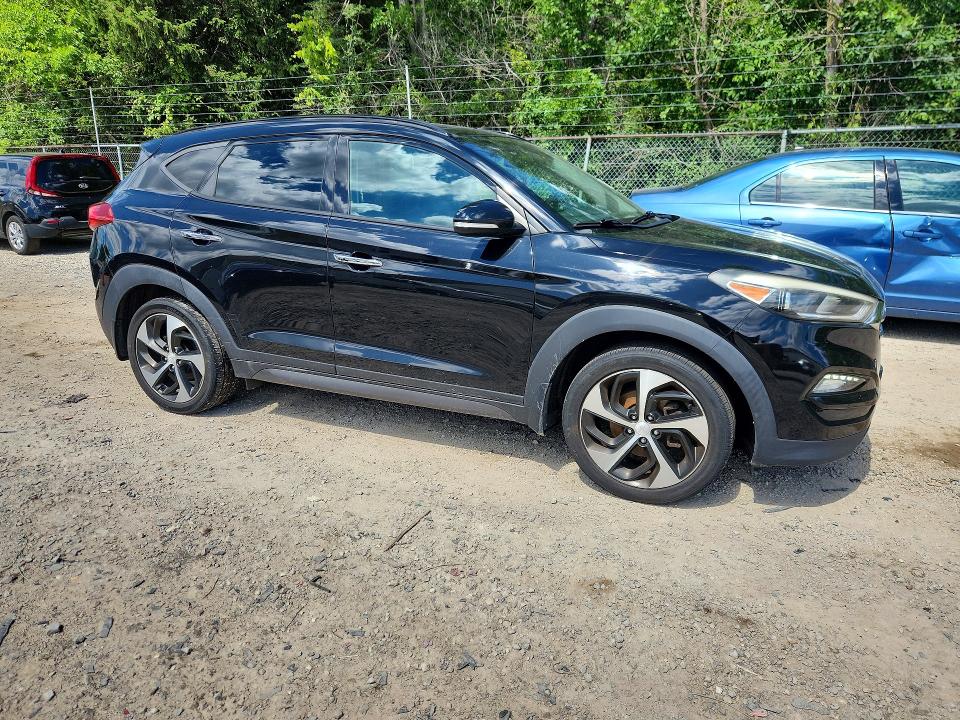 2016 Hyundai VIN KM8J3CA26GU057802 COPART salvage auction — MINOR DENT/SCRATCHES, Oh - Certificate Of Title (P), sold $4,400 on 2026-07-22 (photo 4)
