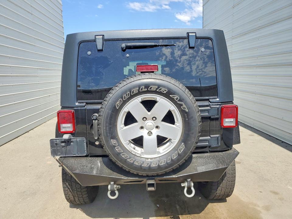 2007 Jeep Wrangler / VIN 1J4GA59177L196381 COPART salvage auction — MINOR DENT/SCRATCHES, Ca - Dis/Dlr/Exp Only Clean Title, sold $3,100 on 2026-07-07 (photo 6)