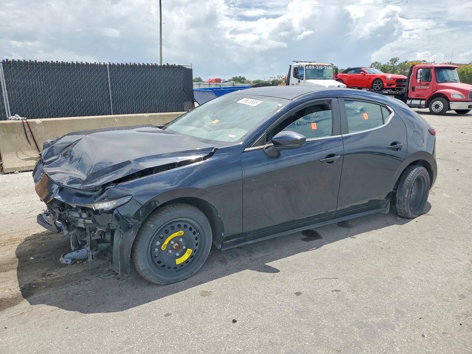 2021 Mazda 3 VIN JM1BPAKL2M1336962 COPART salvage auction — FRONT END, In - Certificate Of Title (P), sold $2,200 on 2026-07-09 (photo 1)