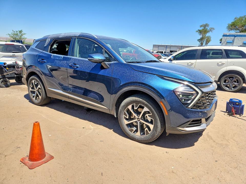 2025 Kia Sportage VIN KNDPVCDG6S7223727 COPART salvage auction — MINOR DENT/SCRATCHES, Nm - Cert Of Title-Salvage, sold $15,600 on 2026-08-20 (photo 4)