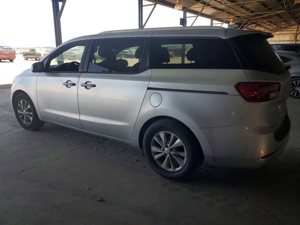 2015 Kia SEDONA VIN KNDMB5C13F6073687 COPART salvage auction — MINOR DENT/SCRATCHES, AZ - CERTIFICATE OF TITLE, sold $200 on 2026-07-13 (photo 2)