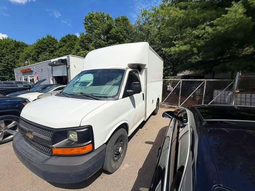2014 Chevrolet Express VIN 1GB0G2BA1E1172167 COPART salvage auction — MINOR DENT/SCRATCHES, Fl - Certificate Of Title (P), sold $4,250 on 2026-07-09 (photo 1)