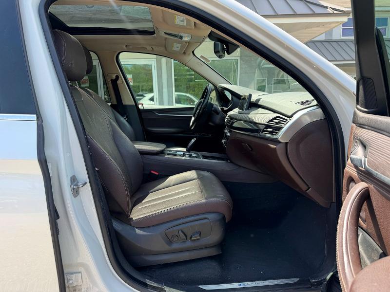 2016 BMW X5 VIN 5UXKT0C59G0S78797 COPART salvage auction — MINOR DENT/SCRATCHES, NH - CERTIFICATE OF TITLE (P), sold $7,300 on 2026-07-09 (photo 5)