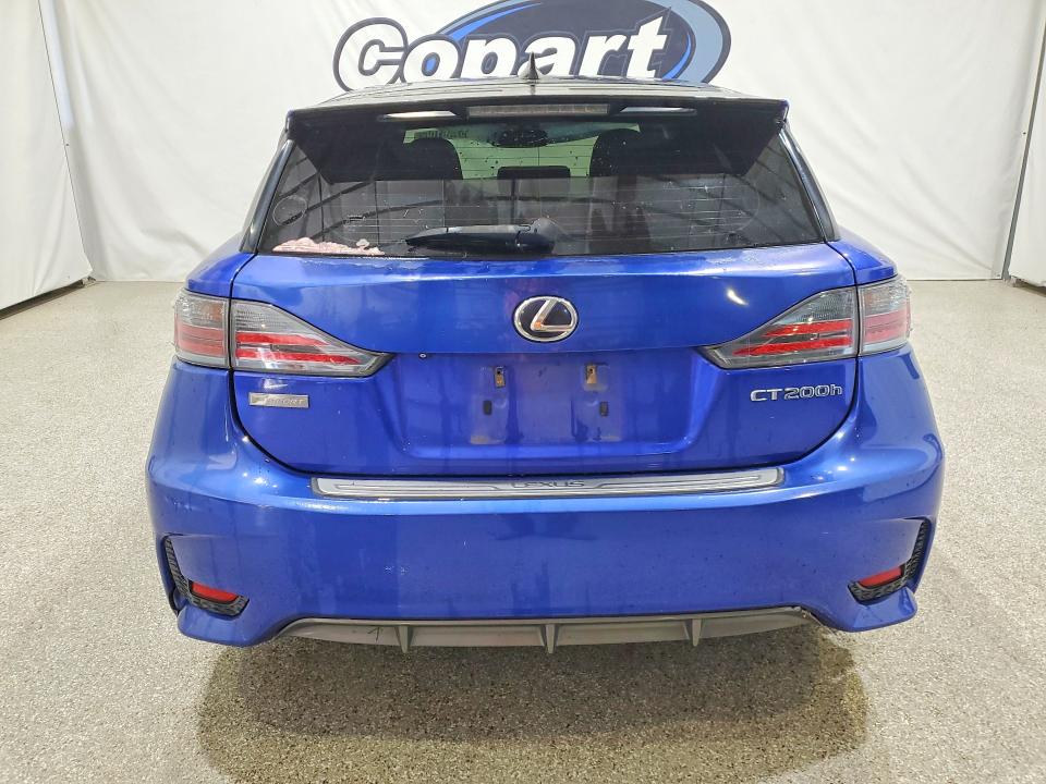 2015 Lexus Ct 200 VIN JTHKD5BH6F2225211 COPART salvage auction — MINOR DENT/SCRATCHES, CA - CERTIFICATE OF TITLE, sold $2,350 on 2026-07-23 (photo 6)