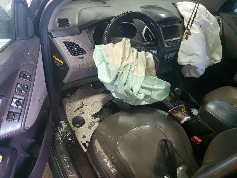 2013 Hyundai Tucson VIN KM8JU3AC5DU675582 COPART salvage auction — FRONT END, Va - Cert Of Title - Salvage, sold $425 on 2026-07-31 (photo 8)