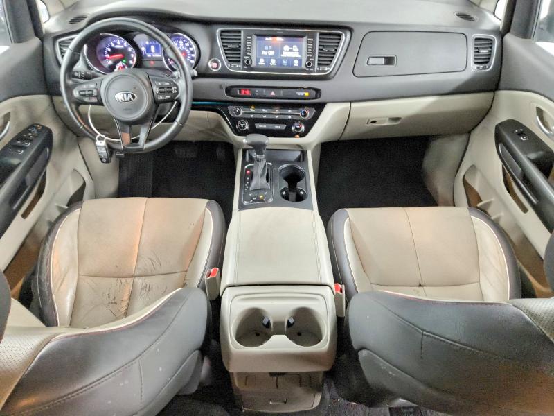 2018 Kia SEDONA VIN KNDMB5C19J6400635 COPART salvage auction — MINOR DENT/SCRATCHES, CA - CERTIFICATE OF TITLE, sold $2,850 on 2026-07-23 (photo 8)
