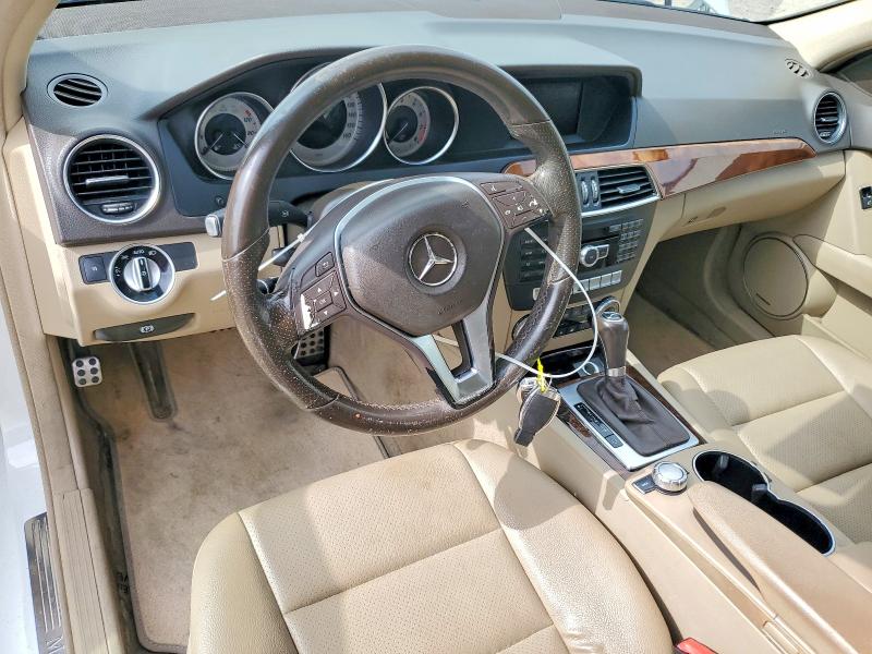 2014 Mercedes-benz VIN WDDGF4HB0ER315156 COPART salvage auction — WATER/FLOOD, Ga - Cert Of Title-Flood Salvage, sold $825 on 2026-07-02 (photo 8)