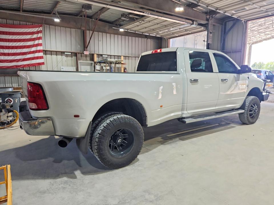 2017 Ram 3500 VIN 3C63RRGL6HG633656 COPART salvage auction — HAIL, Mo - Salvage Certificate Of Title, sold $27,750 on 2026-08-03 (photo 3)