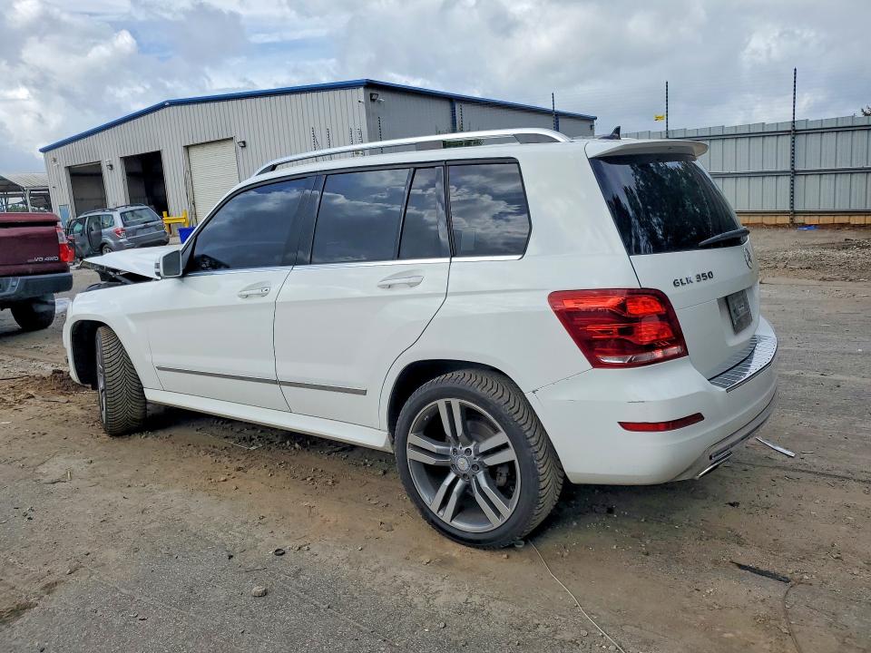 2015 Mercedes-benz Glk-klasse VIN WDCGG5HB8FG402811 COPART salvage auction — FRONT END, Sc - Cert Of Title-Salvage, sold $4,350 on 2026-07-28 (photo 2)