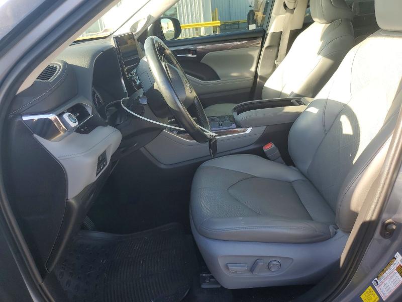 2022 Toyota Highlander VIN 5TDFZRAH8NS110825 COPART salvage auction — FRONT END, Sc - Salvage Title, sold $15,900 on 2026-07-15 (photo 7)