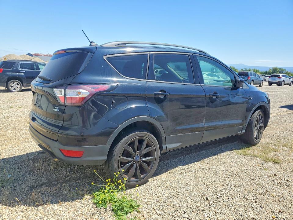2018 Ford Escape VIN 1FMCU9GD0JUA57139 COPART salvage auction — MECHANICAL, CA - DIS/DLR/EXP ONLY CLEAN TITLE, sold $1,200 on 2026-07-24 (photo 3)
