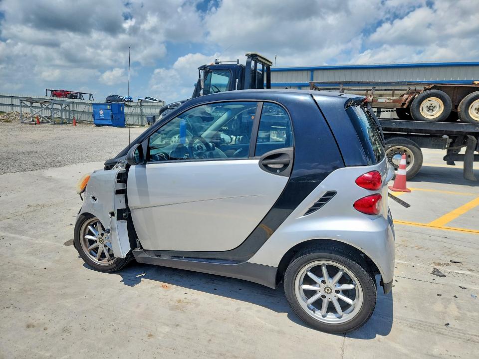 2008 Smart Fortwo VIN WMEEJ31X58K193344 COPART salvage auction — FRONT END, KY - BILL OF SALE/PART ONLY/NO TITL, sold $525 on 2026-09-10 (photo 2)