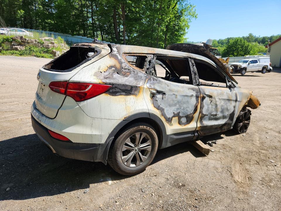 2013 Hyundai Santa fe VIN 5XYZUDLB2DG058949 COPART salvage auction — BURN, Vt - Cert Of Title-Salvage Vehicle, sold $175 on 2026-07-13 (photo 3)