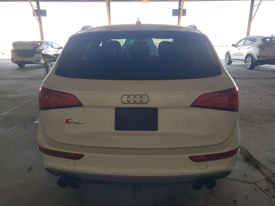 2014 Audi Sq5 VIN WA1VGAFP7EA112429 COPART salvage auction — MINOR DENT/SCRATCHES, Az - Certificate Of Title, sold $2,300 on 2026-07-06 (photo 6)
