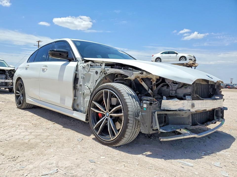 2021 BMW VIN 3MW5U9J01M8C14596 COPART salvage auction — FRONT END, TX - SALVAGE VEHICLE TITLE, sold $24,900 on 2026-09-16 (photo 4)